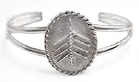 3D Eight Oar Boat on Oval w/ Twist Rowing Bracelet