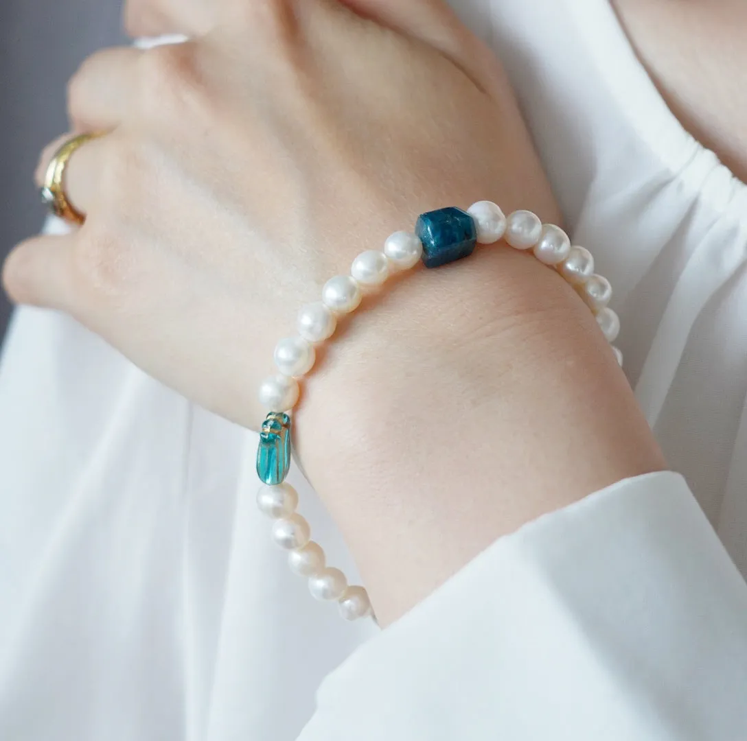 Atlantis Beaded Pearl Bracelet