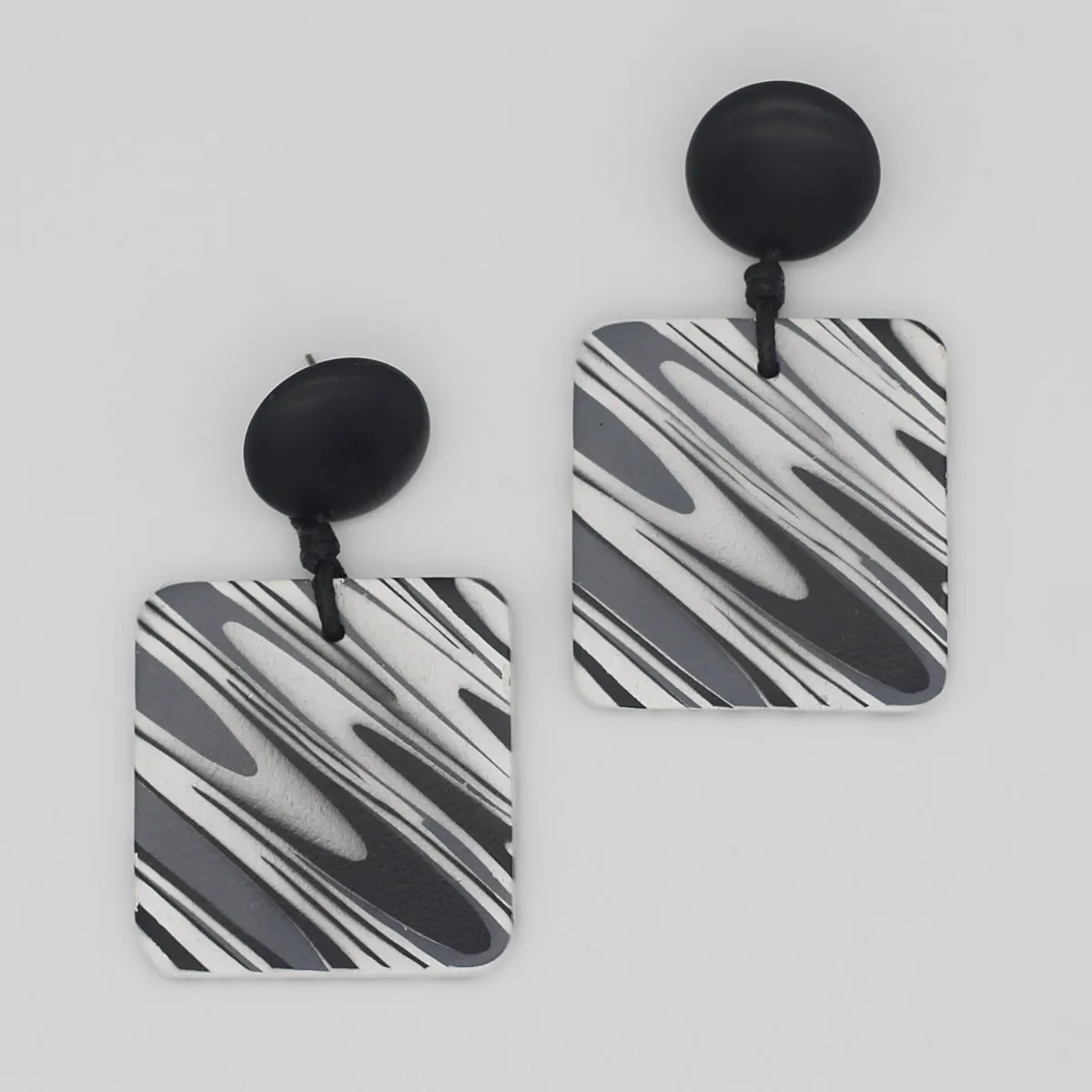 Black and White Wavy Statement Earring