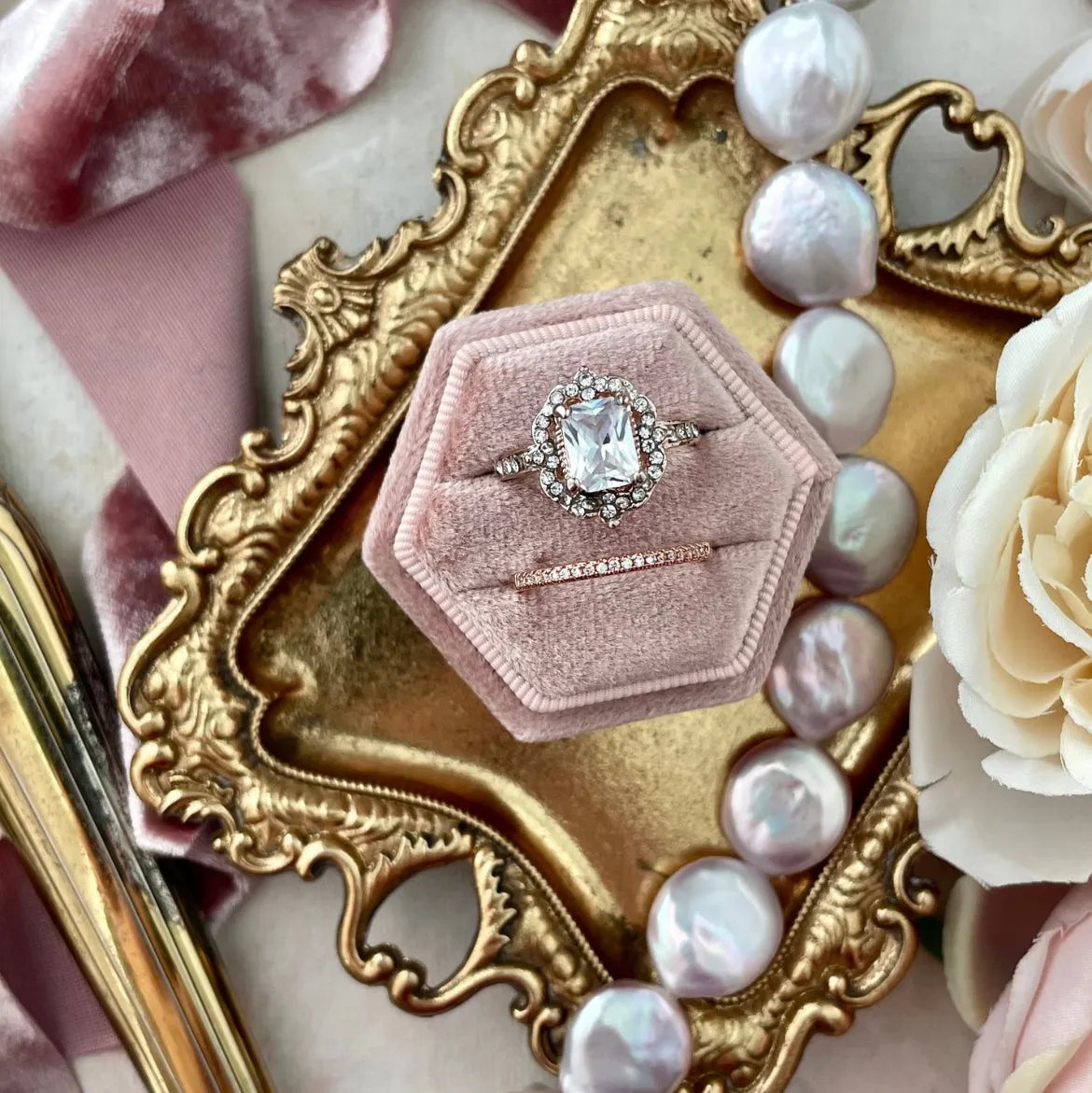 Blush Ring Box