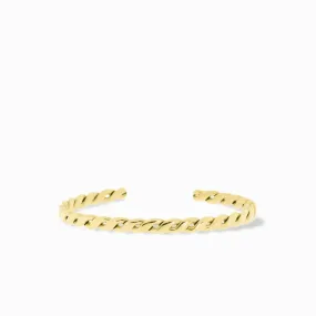 cable twist cuff