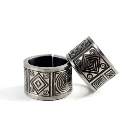 Cambridge Aztec Stainless Steel Spoon Ring