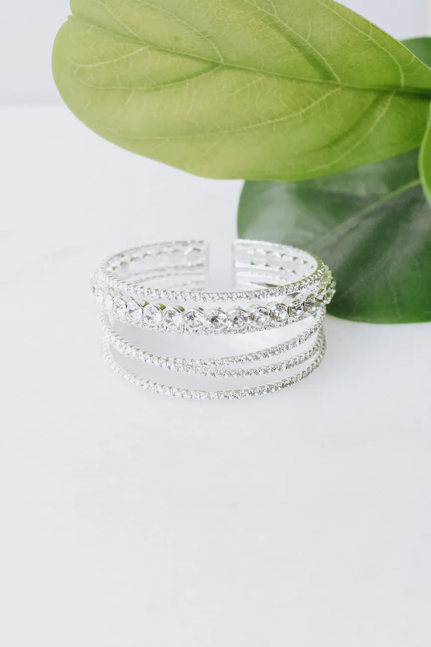 Circle Stone Row X Bottom Cuff