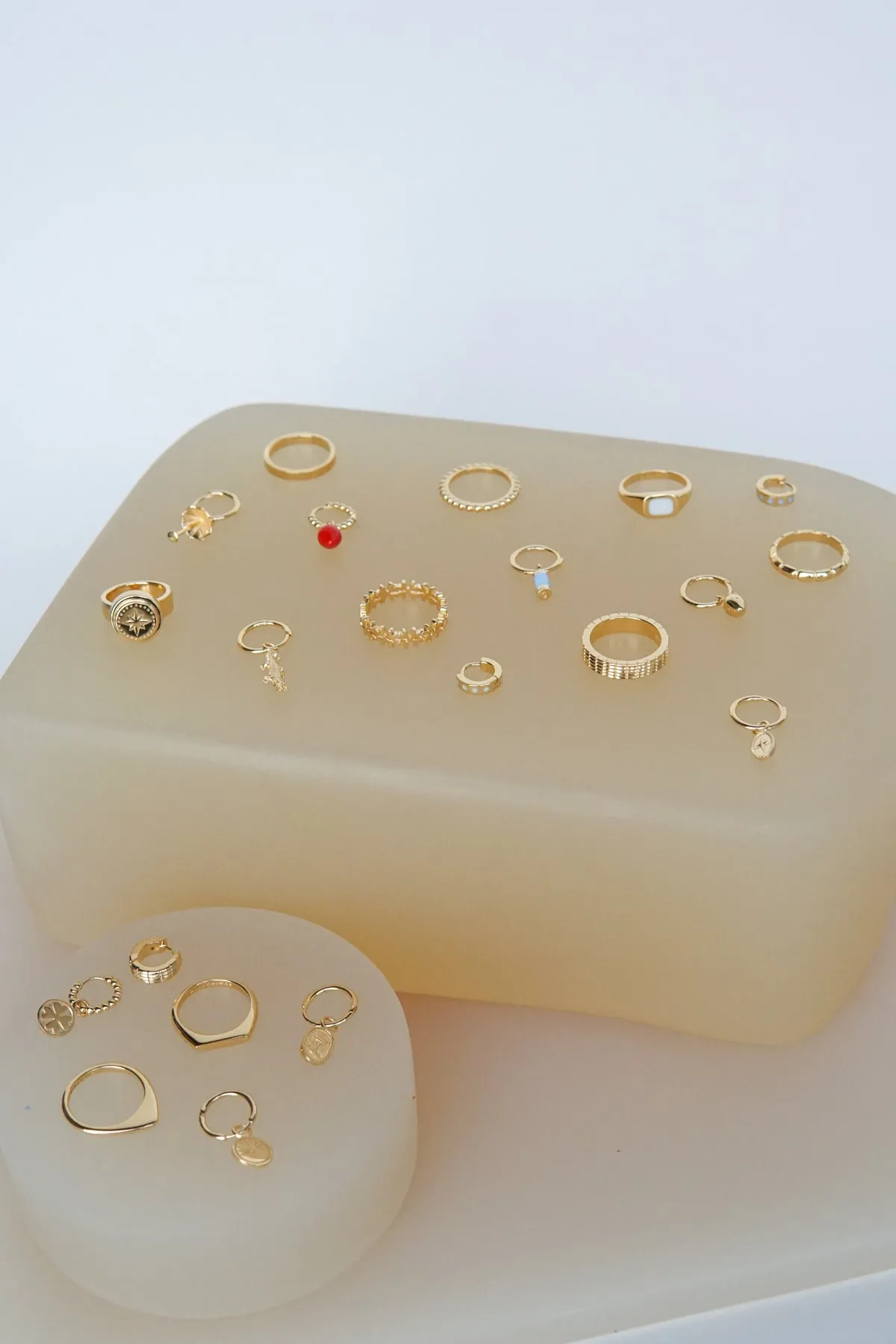 Clover club index ring gold plated