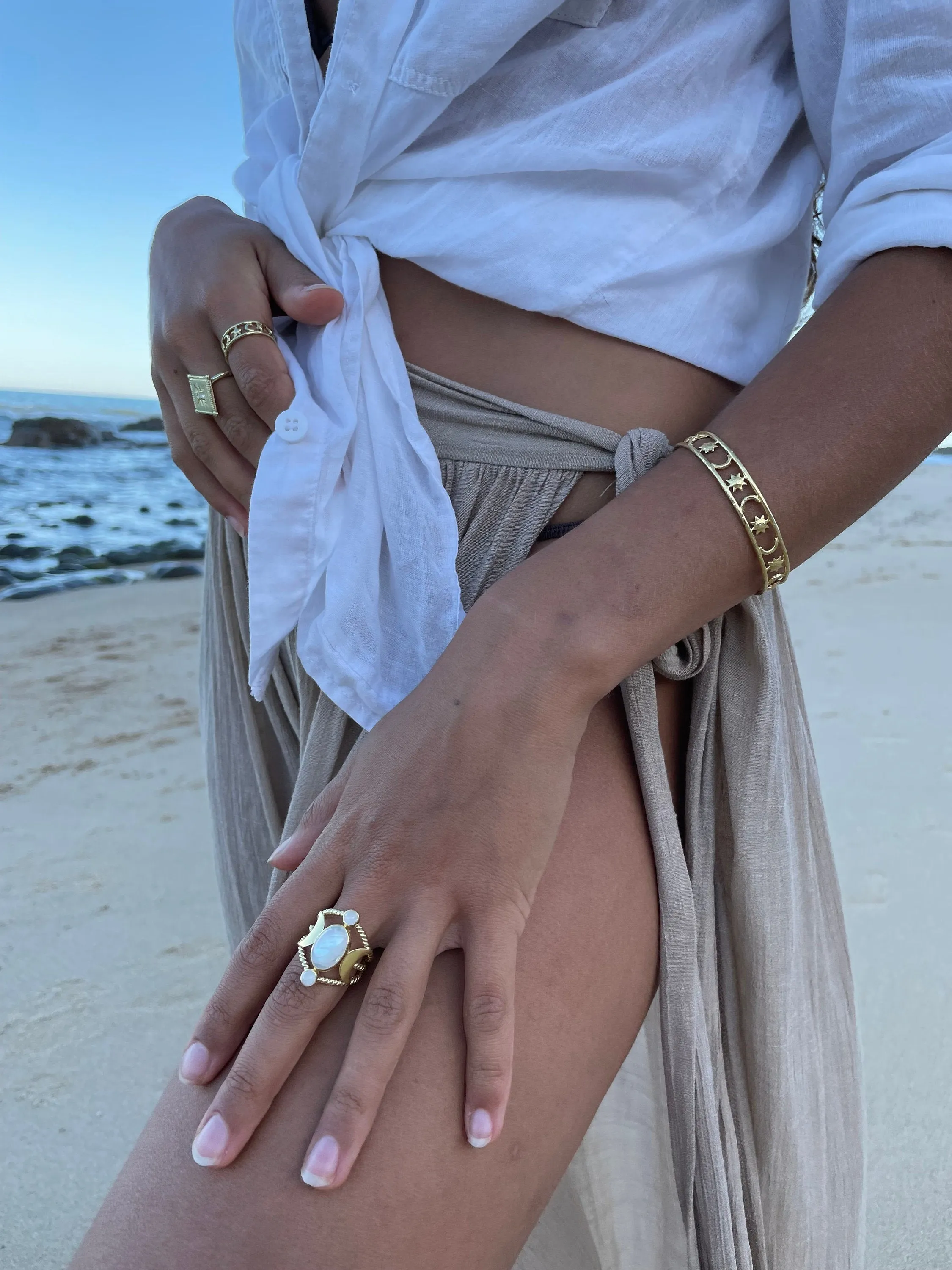 Cosmic Lover 14K Gold Bangle