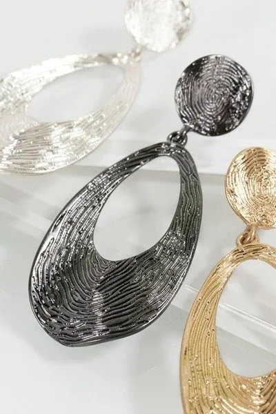 Curved Tear Drop Dangle Earrings