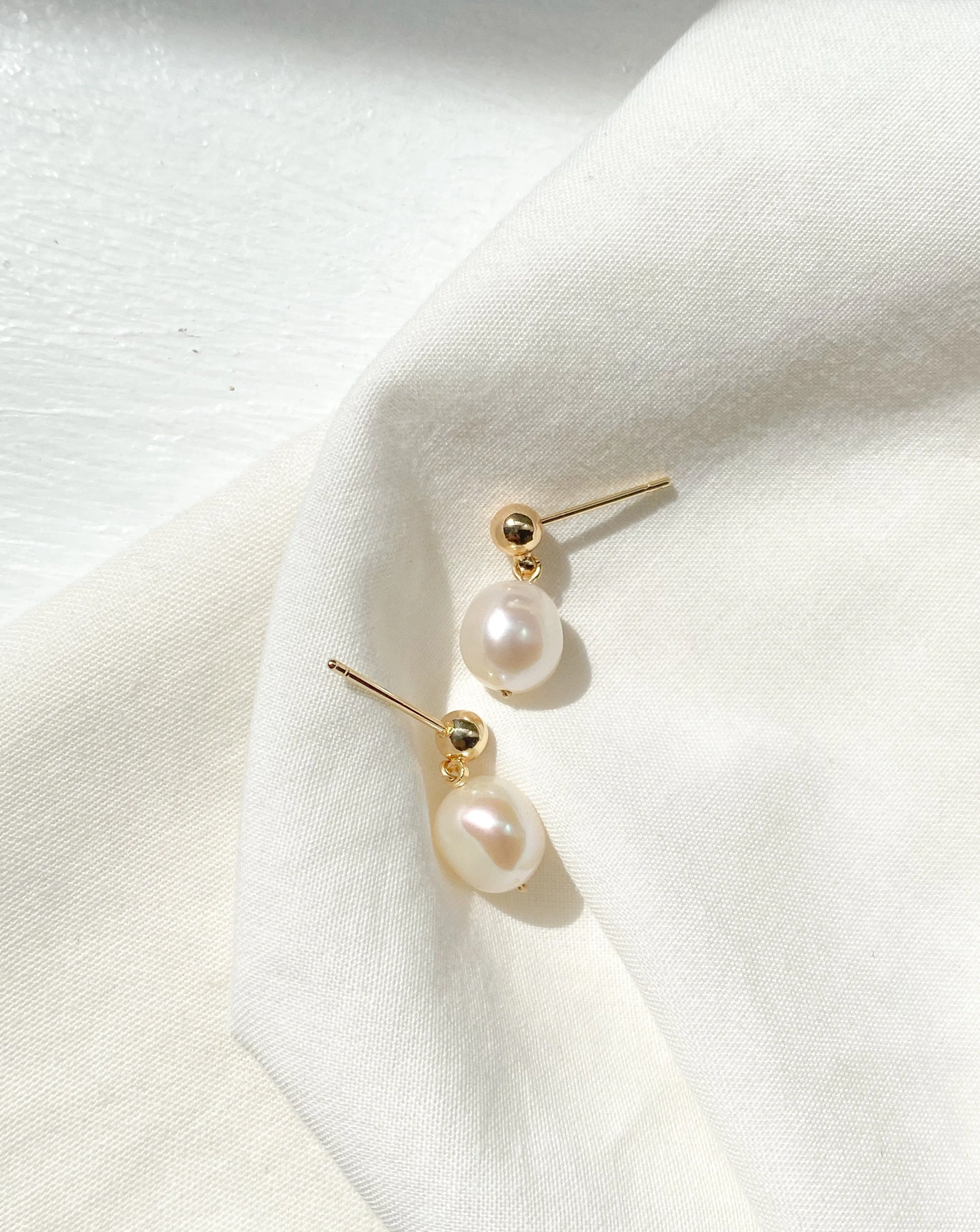 Elisse Single Drop Stud