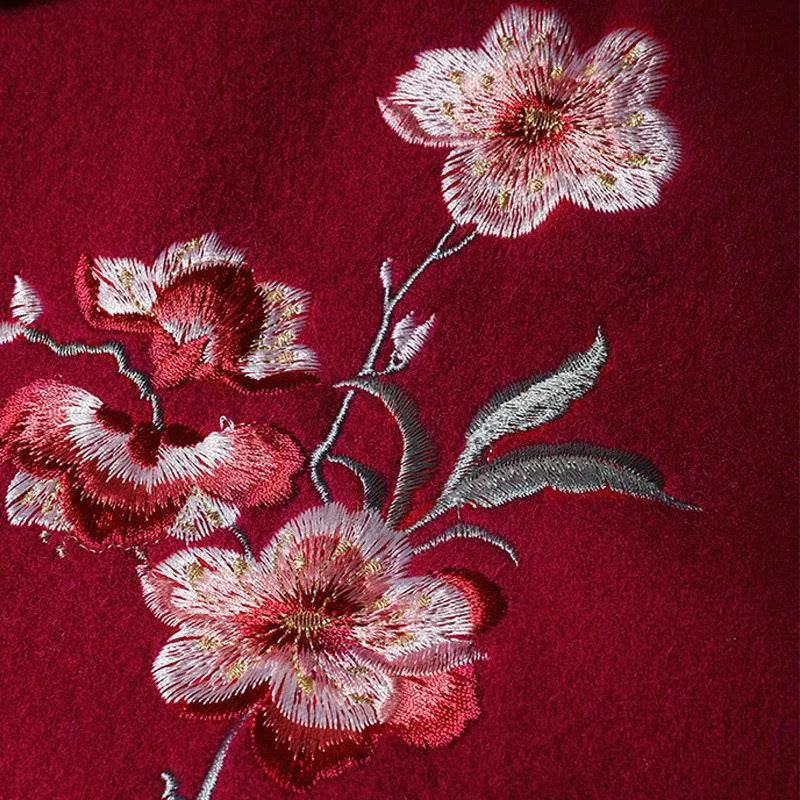 Embroidery Cashmere Luxury Scarf for Women - Ideal Gift 200x35 cm