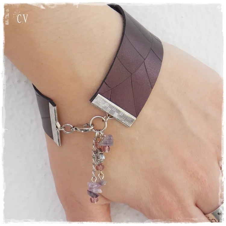 Engraved Leaf Leather Cuff