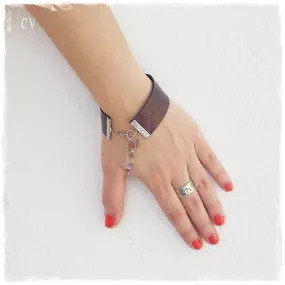 Engraved Leaf Leather Cuff