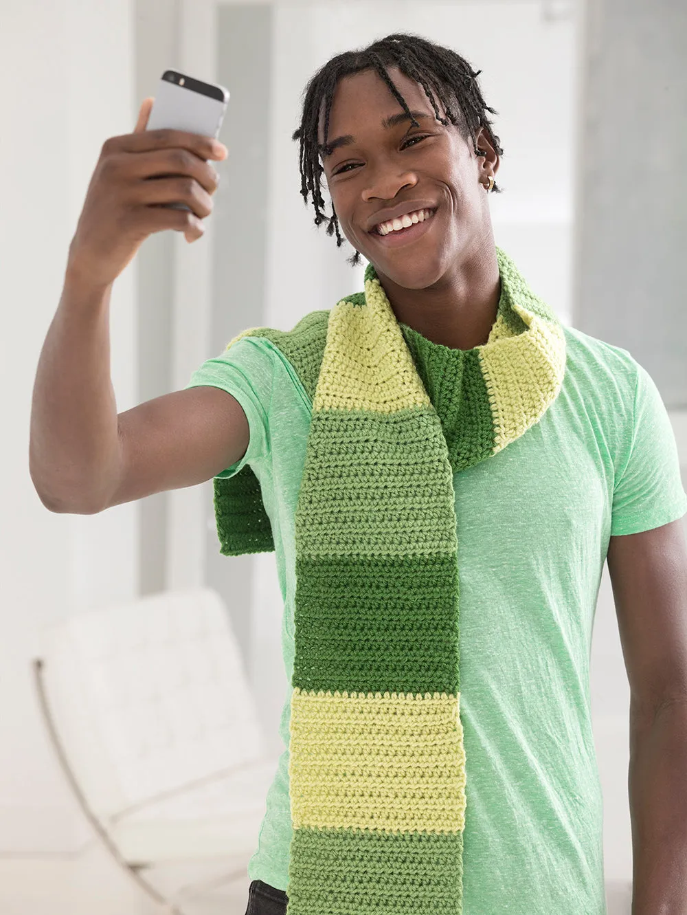 Green Apple Scarf (Crochet)