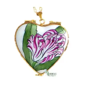 Heart Pendant: Tulip