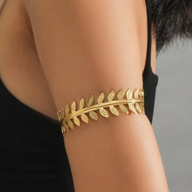 Leaf Design Arm Cuff