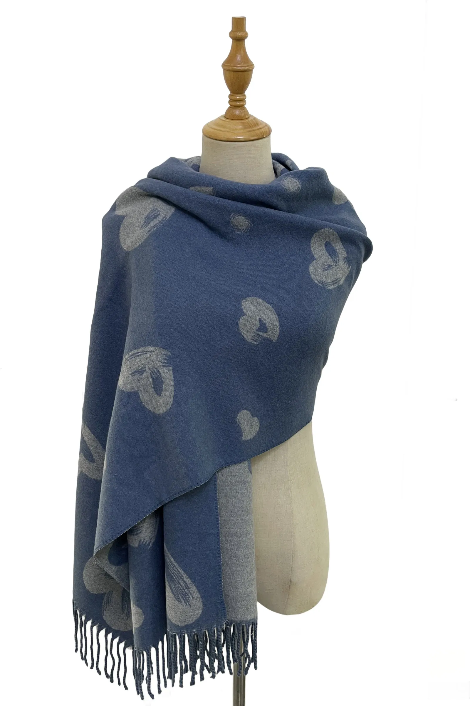 Love Heart Print Reversible Tassel Scarf