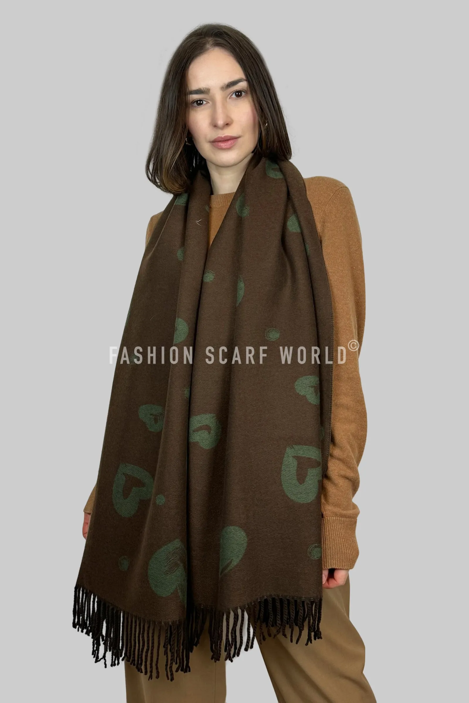 Love Heart Print Reversible Tassel Scarf