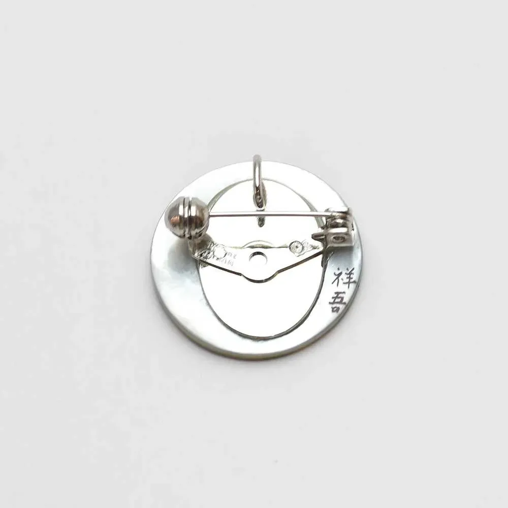 Maki-e Urushi Lacquer Brooch - White South Sea Pearl Shell / Mouse -, Traditional Japanese Urushi Lacquer Jewelry