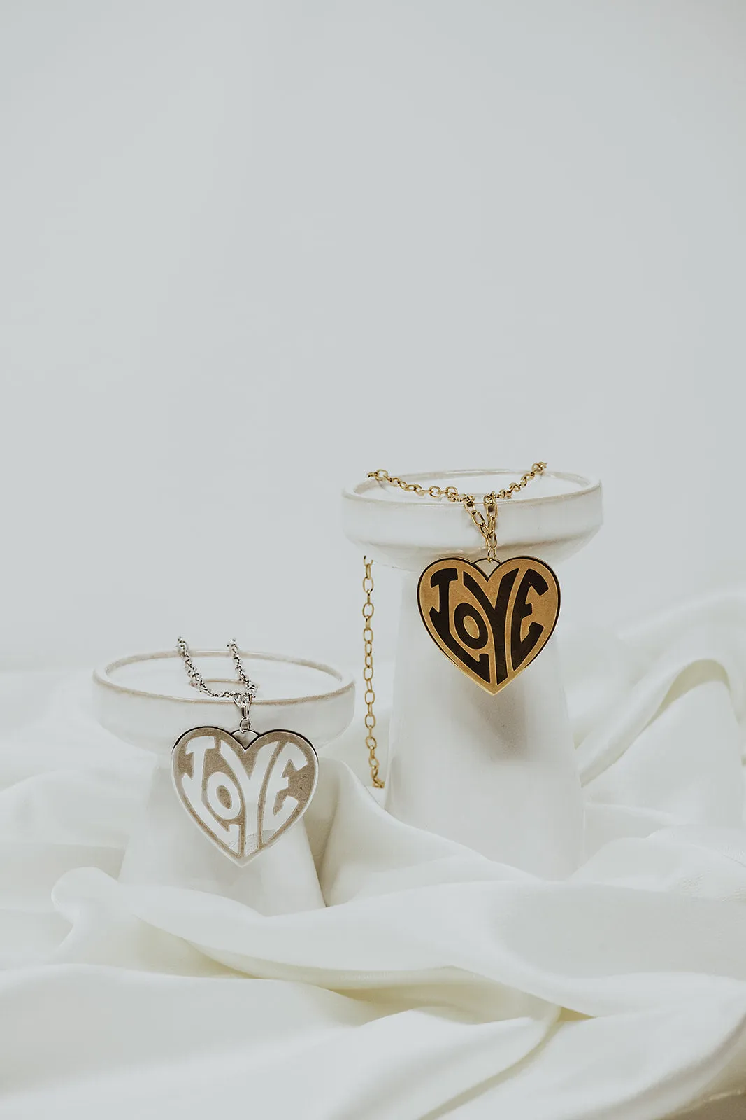 Moda 316L Stainless Steel Love Pendant Necklace