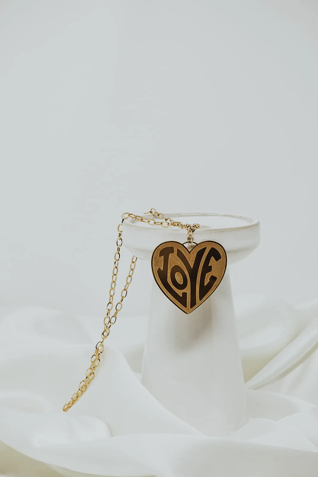 Moda 316L Stainless Steel Love Pendant Necklace