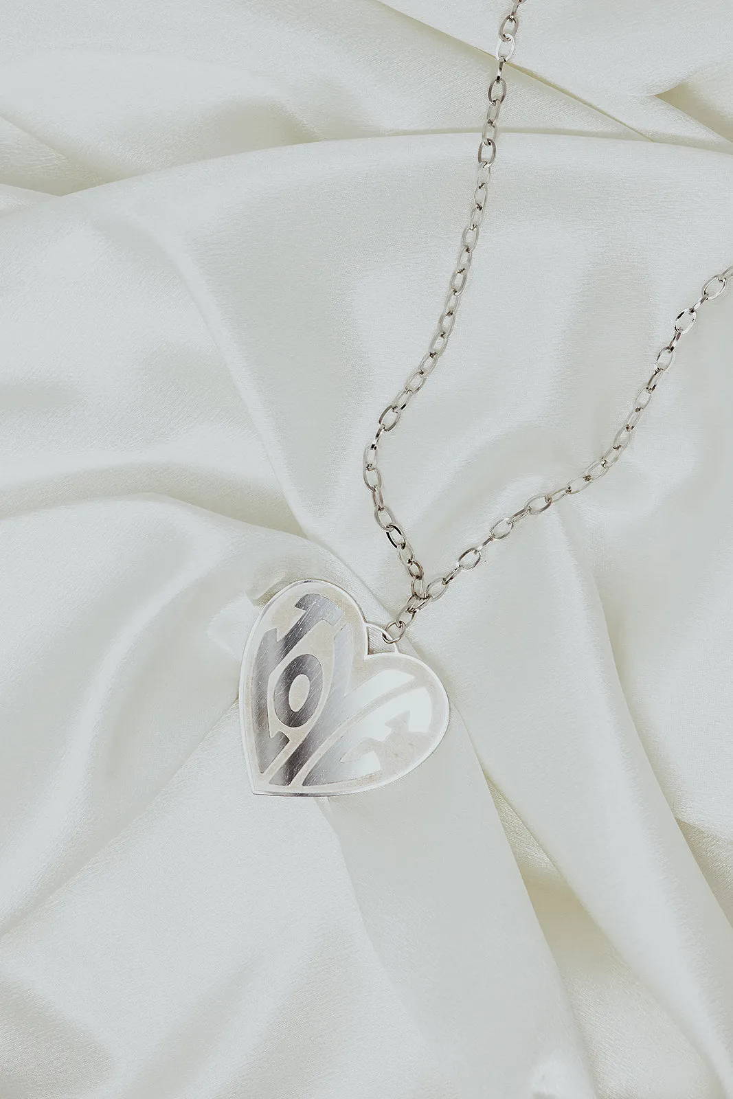 Moda 316L Stainless Steel Love Pendant Necklace