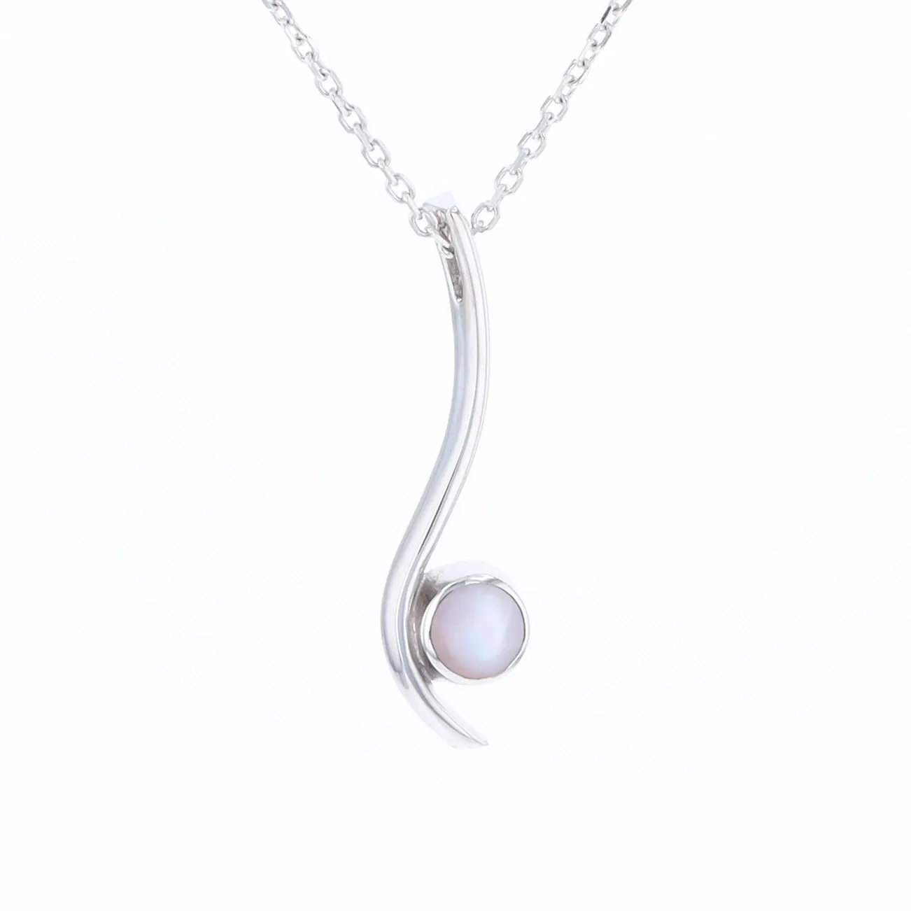 Mother Of Pearl Round Inlaid Curved Bar Pendant