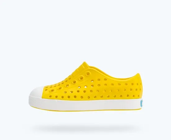 Native Jefferson Child Crayon Yellow