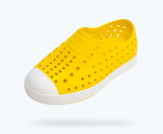 Native Jefferson Child Crayon Yellow