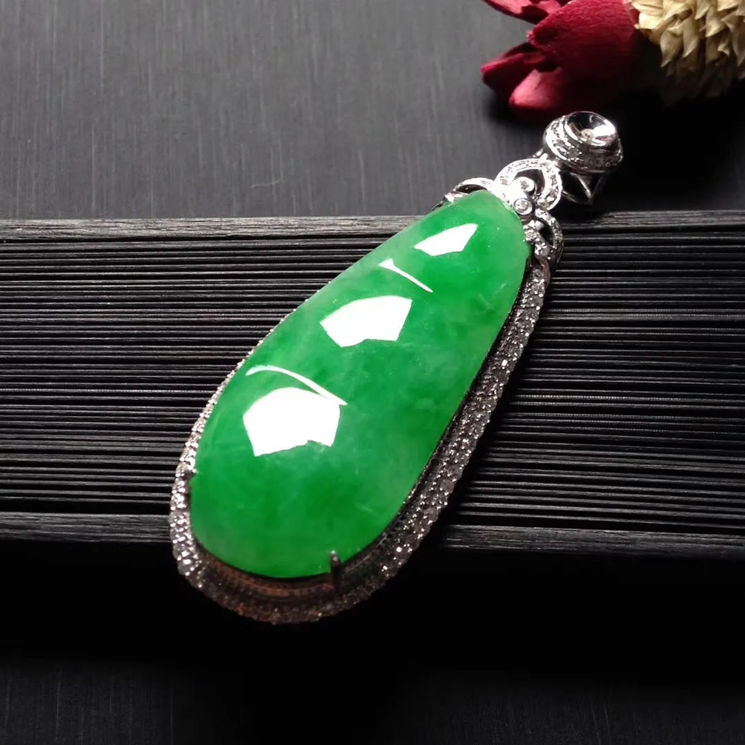 Natural Jade Pendant Jadeite Gold Pendant PT369