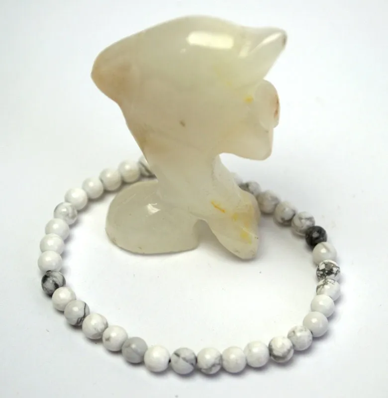 Natural white howlite bracelet Balance bracelet Gemstone bracelet Stress Relief Bracelet Insomnia Bracelet Howlite jewelry Gifts for her mom