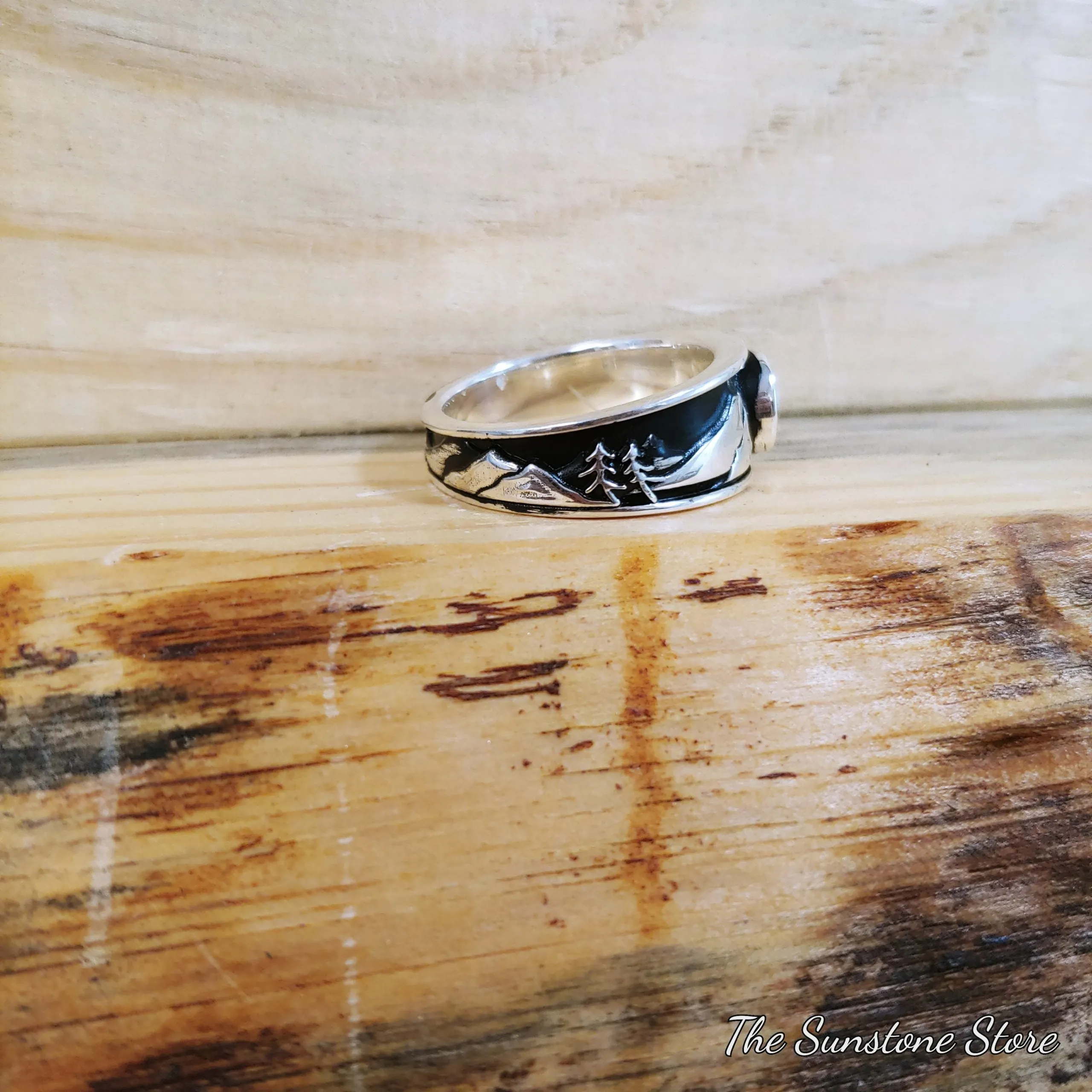Oregon Wonderland Engagement Ring
