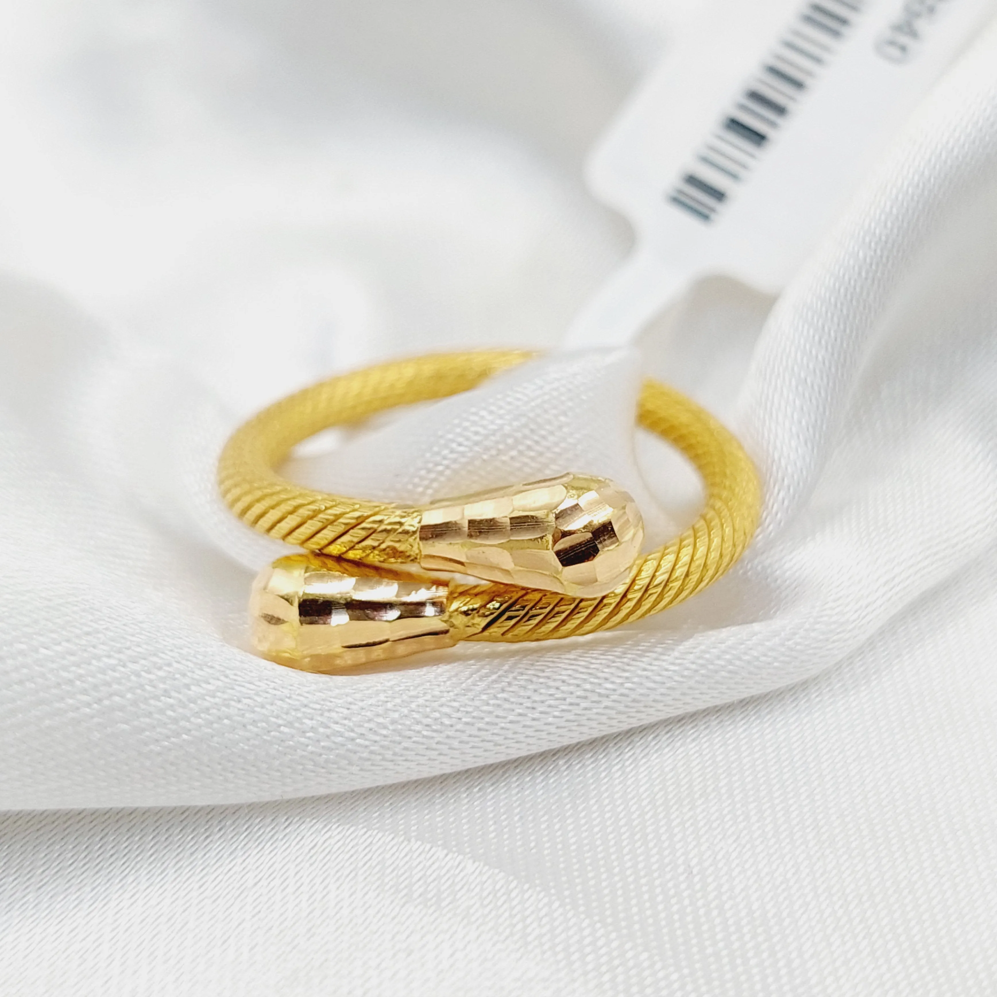 Twisted pears Ring