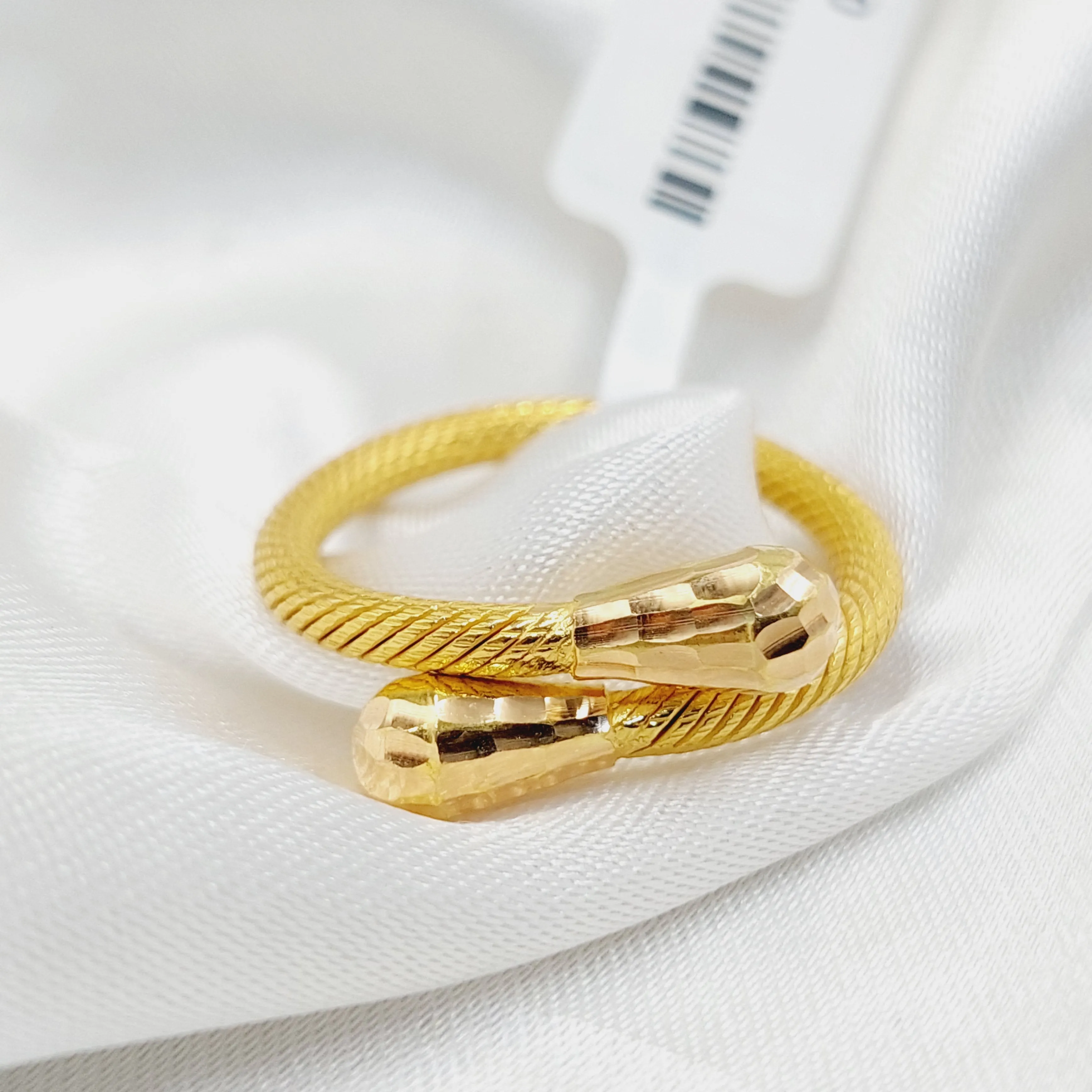 Twisted pears Ring