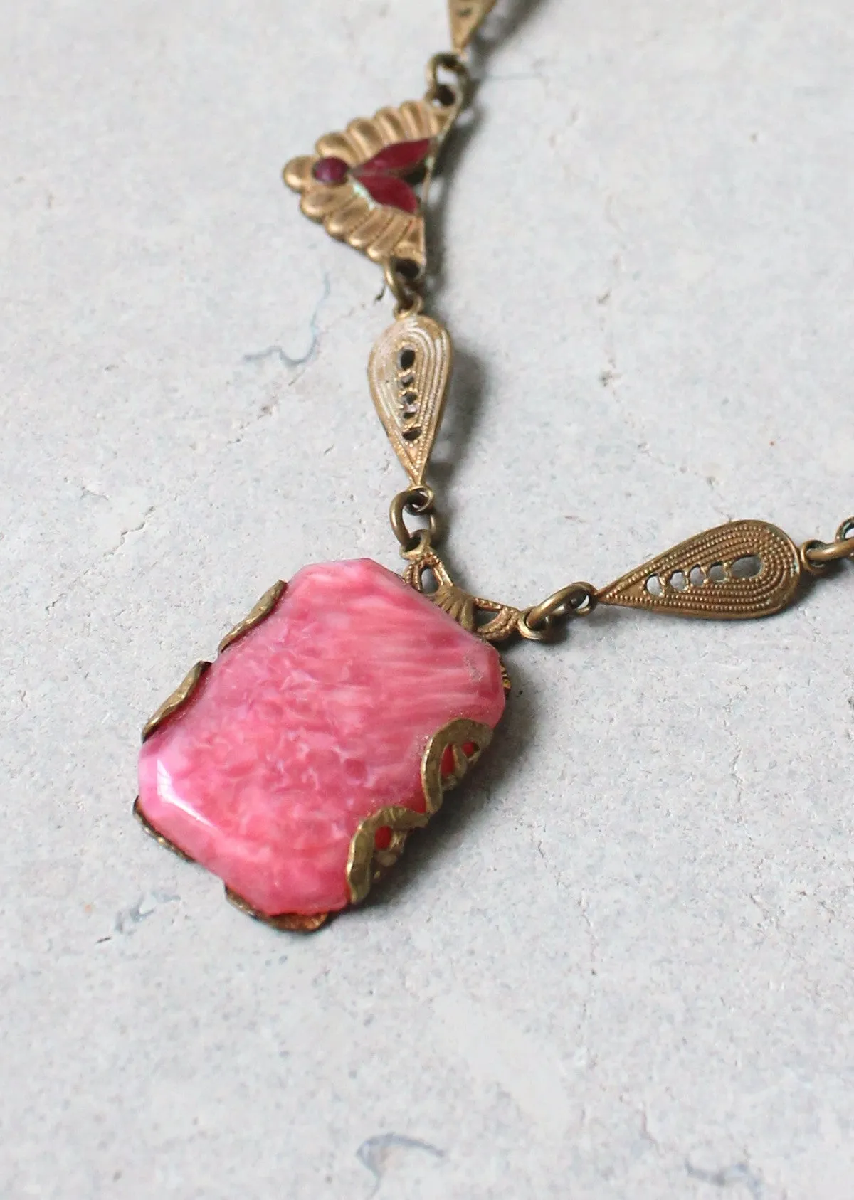 Vintage 1920s Pink Swirl Glass Art Deco Necklace